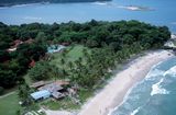 �. ��������, ����� Mutiara Burau Bay